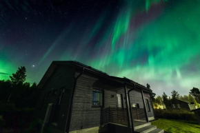 Villa Polar Lights with Jacuzzi by BookLapland, Rovaniemi